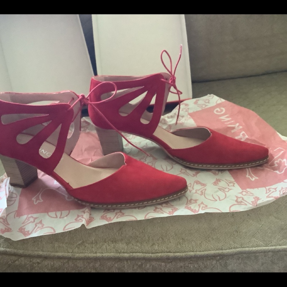 NWT Dorking Red Suede Pumps